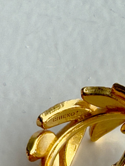 leaf ring